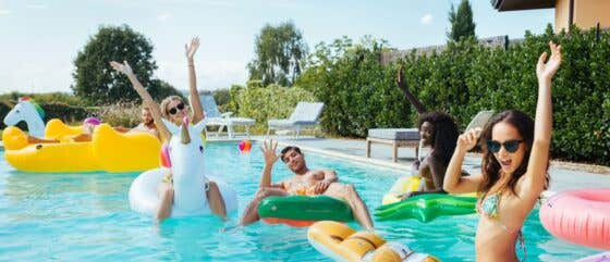 How to Host an Unforgettable Friendship Day Pool Party in Seven Steps  